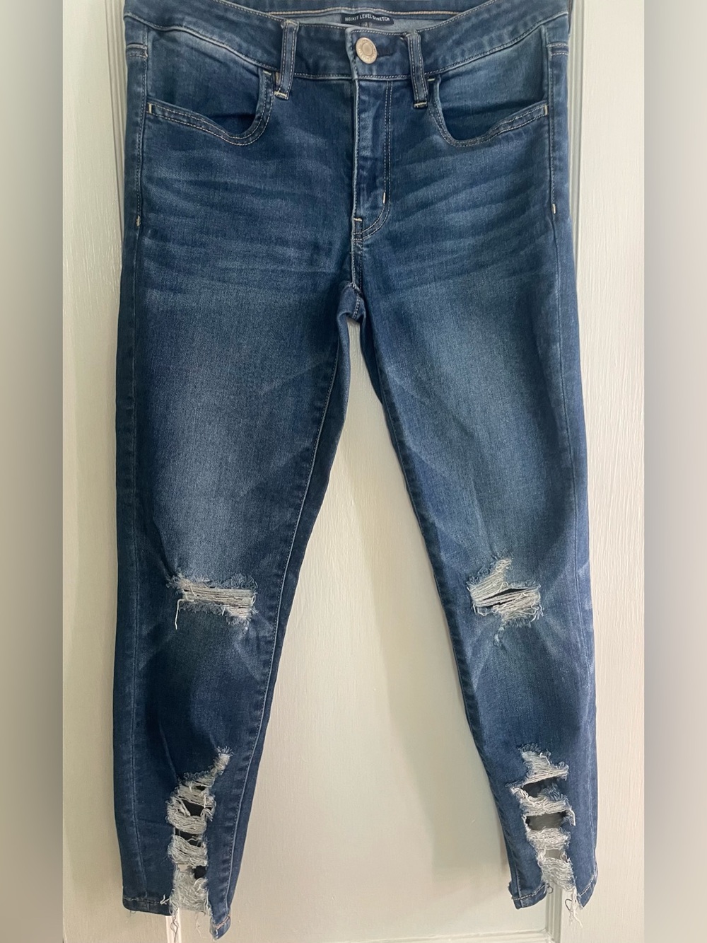 American Eagle High Waisted Stretch Jegging Crop Distressed Denim Womens Jeans
